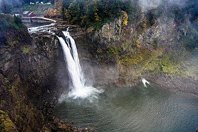 《蜡笔小新：煤炭镇的小白》发售一年 总销量超过30万份